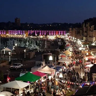 Maison Proche Tatil Evi